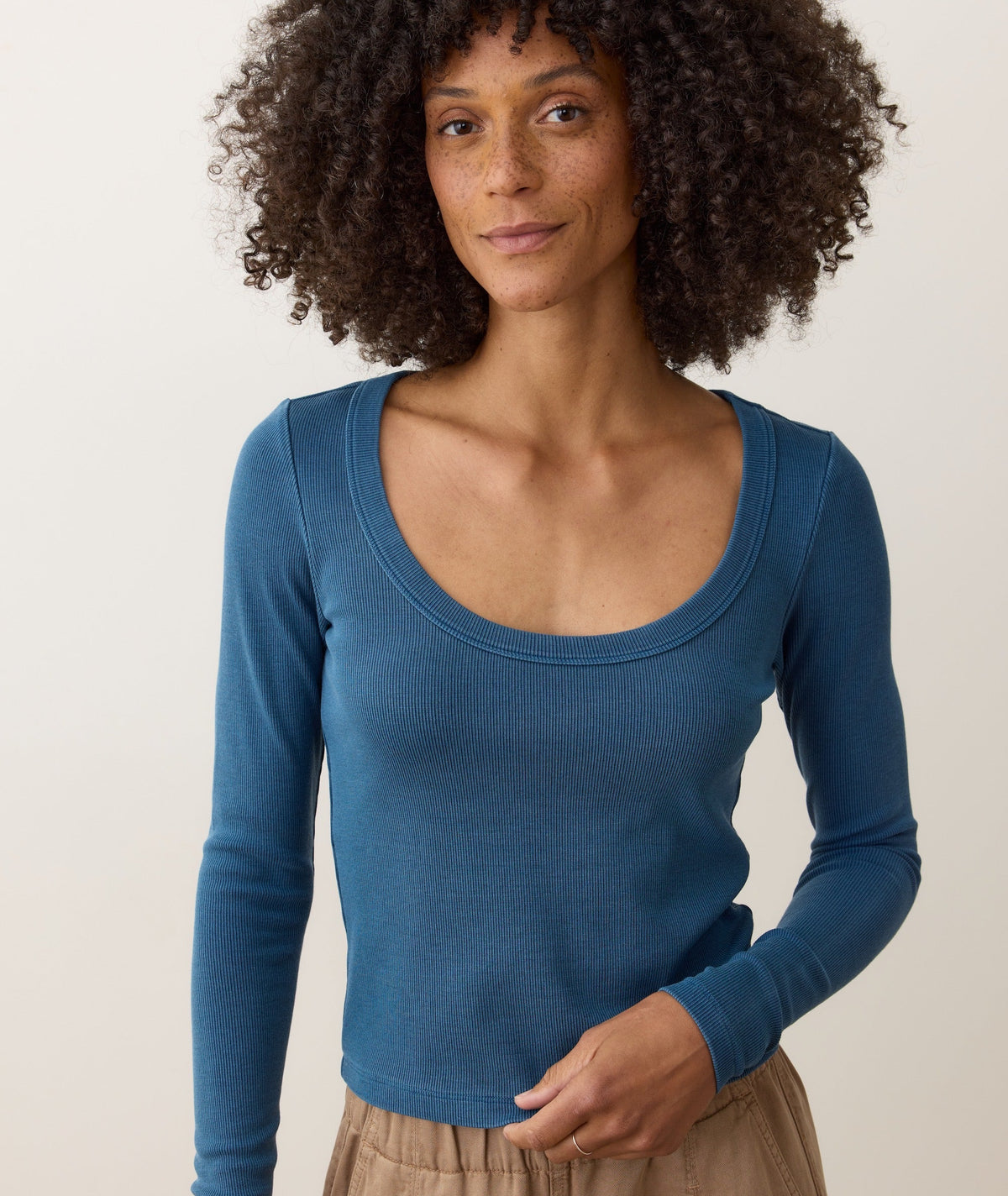 Lexi Rib Sun-In Long Sleeve Scoop Tee