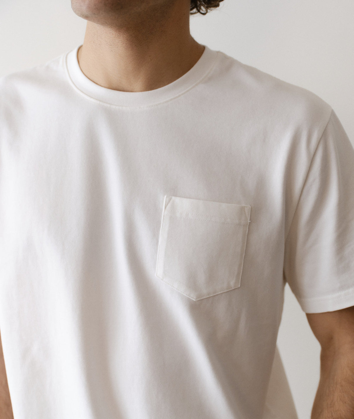 Luxe 250 Relaxed Pocket Tee