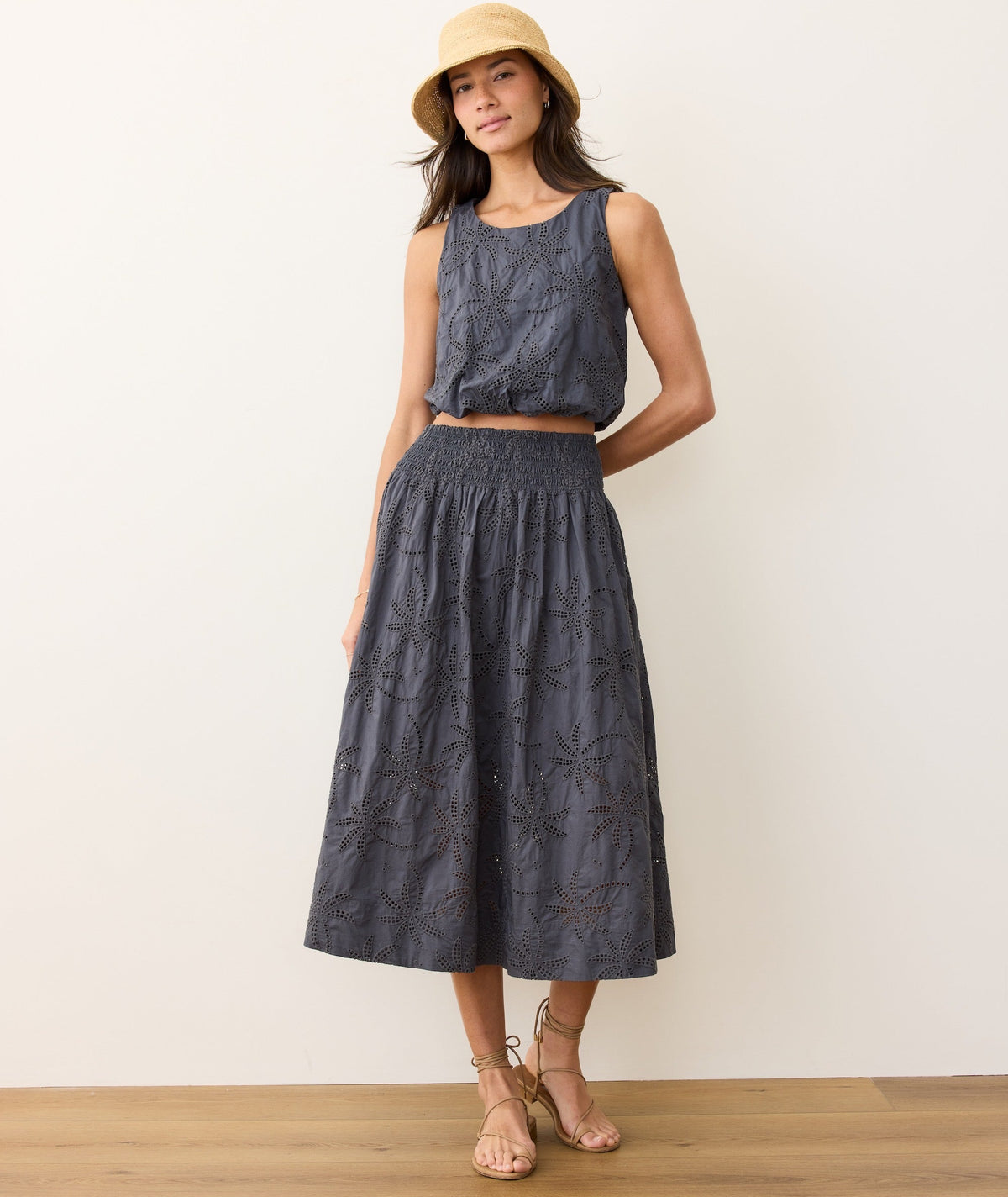 Sage Eyelet Bubble Tank