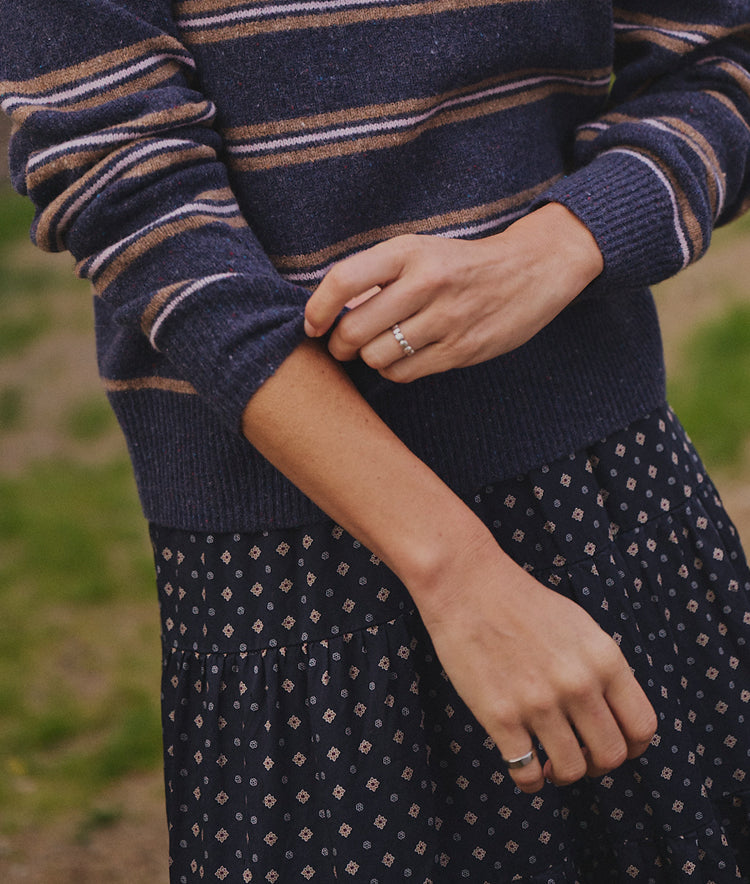 Seasonal outfit styling